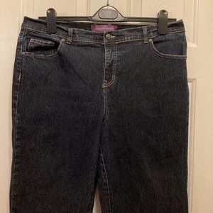 Gloria Vanderbilt Dark Wash Jeans size 18W Short